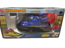 Hovercraft anfibio telecomando 2.4G 4 vie RC motoscafo giocattolo per terra e acqua