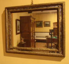 SPECCHIERA IN LEGNO SCOLPITO E