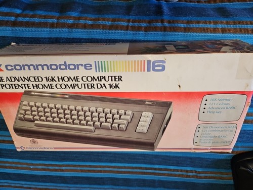 Commodore funzionante - commodore, 16