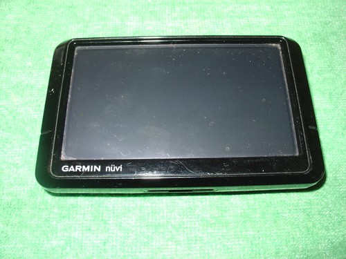 Vintage garmin nuvi - garmin, gps