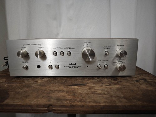 Akai am2200 amplifier 1976 - akai,