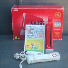 Console Nintendo Wii Rossa 25º Anniversario New Super Mario Bros Pack (25-080)