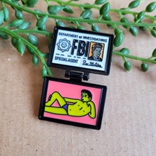 Simpsons X Files Enamel Pin