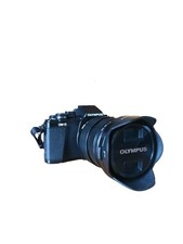 Olympus OM-D E-M10 Mark II + M.Zuiko Digital ED 12-40mm f/2.8 PRO + VILTROX EF-M