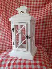 lanterna artigianale in legno, fatta a mano