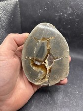 Minerali septaria van - minerali,