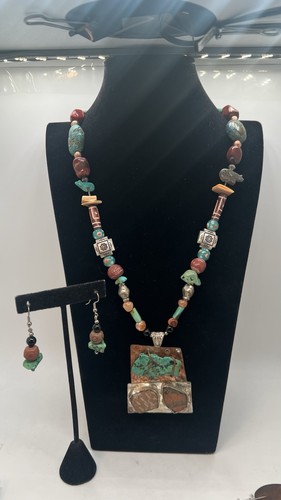 Collana orecchini vintage in - e,
