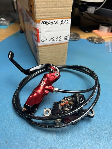 Formula r1s leva freno uguale - leva,