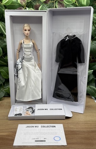 Integrity toys fashion royalty - integrity,