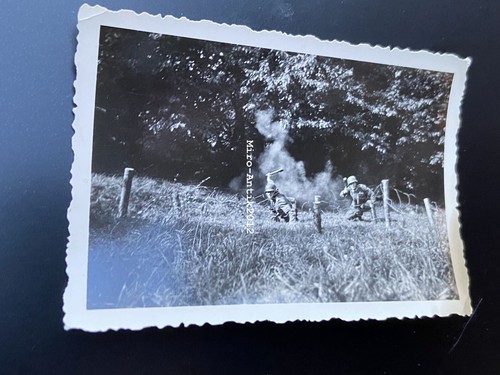 Foto due soldati attaccano - soldati,