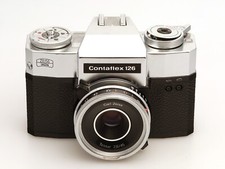Macchina fotografica Zeiss Ikon Instamatic Contaflex 126 con Carl Zeiss Tessar 1:2.8 / 45 mm