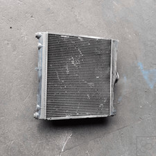 1770081A00000 Radiatore  SUZUKI JIMNY 1.3 16V 2WD SUV 3p/b/1298cc