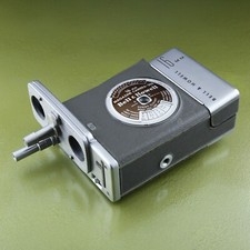 BELL HOWELL 16 MAGAZINE 200
