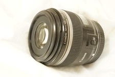 Canon Macro  EFS 60mm f2.8 USM
