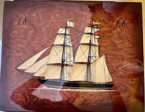 Nave due alberi - due,