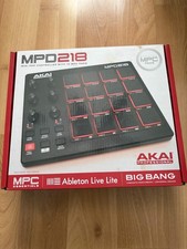 Akai Professional MPD218 MIDI