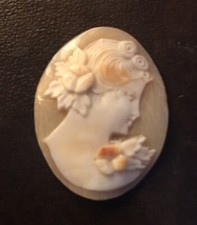Cammeo In Madreperla Vecchia