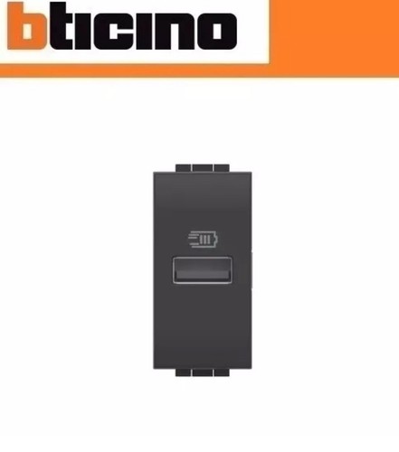 Caricatore presa usb - presa,