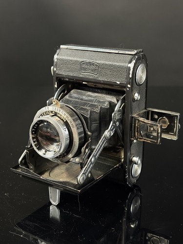 Zeiss ikon ikonta 520 con - ,