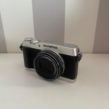 Fotocamera digitale compatta