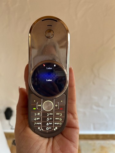 Motorola aura platinum - motorola,