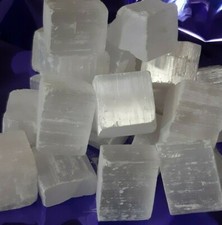 SELENITE Minerale grezzo