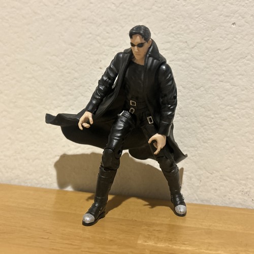 The matrix toys 1999 neo - n2,