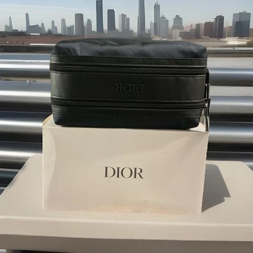 Dior sauvage trousse toilette - dior,