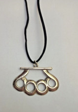 COLLANA CIONDOLO METALLO TIRAPUGNI grande C187