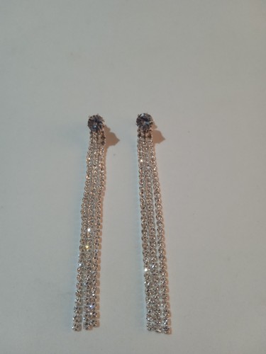 Orecchini colore argento con - , 3