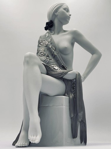 Lladro girl seville re - lladro, "girl