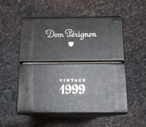 Scatola vuota vintage dom - vintage,