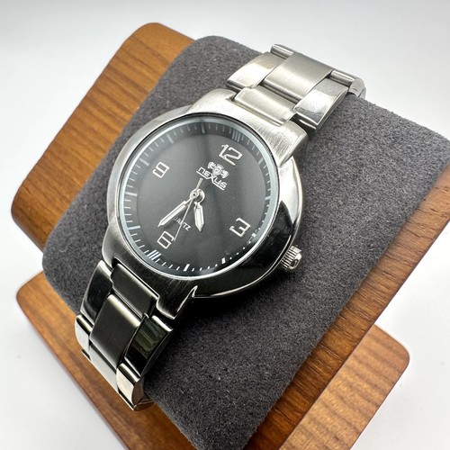 Nexus quartz stainless steel - stainless,