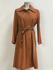 Capo archivio 530.  Trench