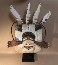  Cabinet De Curiosites