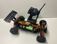 Auto RC DHK Wolf 4WD scala