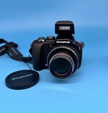 Olympus SP-560UZ 8,0 megapixel