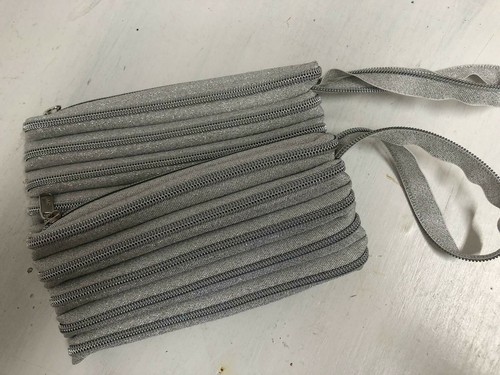 Lotto pochette lurex - 2,