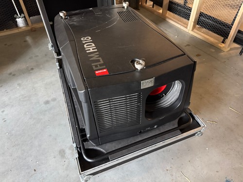 Barco flm hd18 sxga 3 - barco, chip