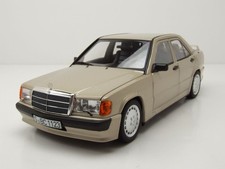 Modellino auto Mercedes 190 E