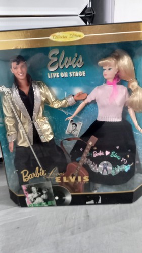 Barbie loves elvis - barbie,