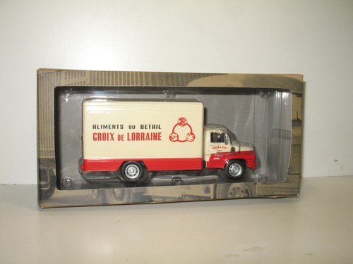 Altaya unic mz36 saverne - 1:43,