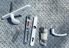 Maniglia di Sicurezza PORTA HOPPE Ingresso spessore 72 – 82 bianca pomolo fisso