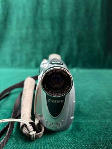 Canon mv800 comcorder works - mv800,