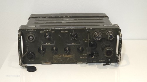 Radio militare vintage - , /