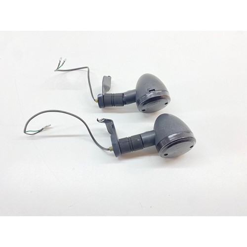 Coppia frecce anteriori sx - dx,