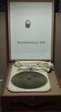 FONOVALIGIA VINTAGE ANNO 1960 RADIOMARELLI VF 6 VALVOLARE