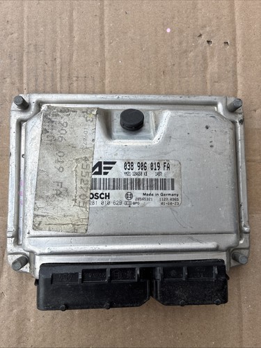 Calculateur moteur ford - calculateur,