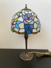 Lampada da tavolo in stile