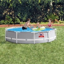 Piscina Redonda Con Marco De